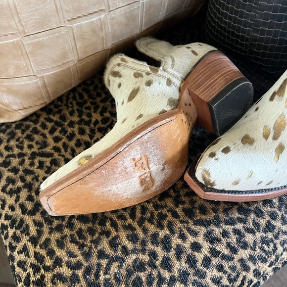 Ariat Gold and Cream Ankle Booties - Picture 5 of 6